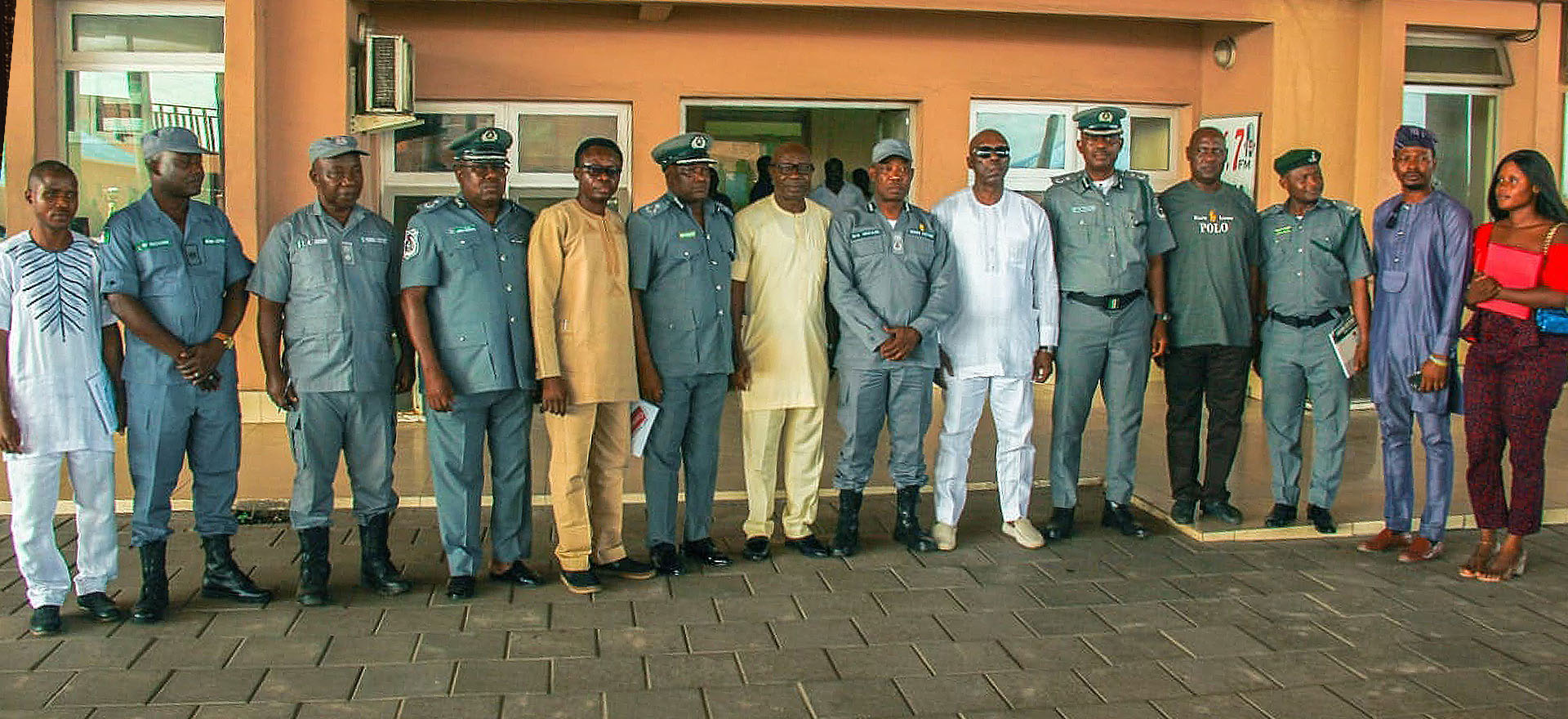 BACCIMA President pays a working visit to the new comptroller of Customs Seme Area Command, Comptroller Da Nnadi mni